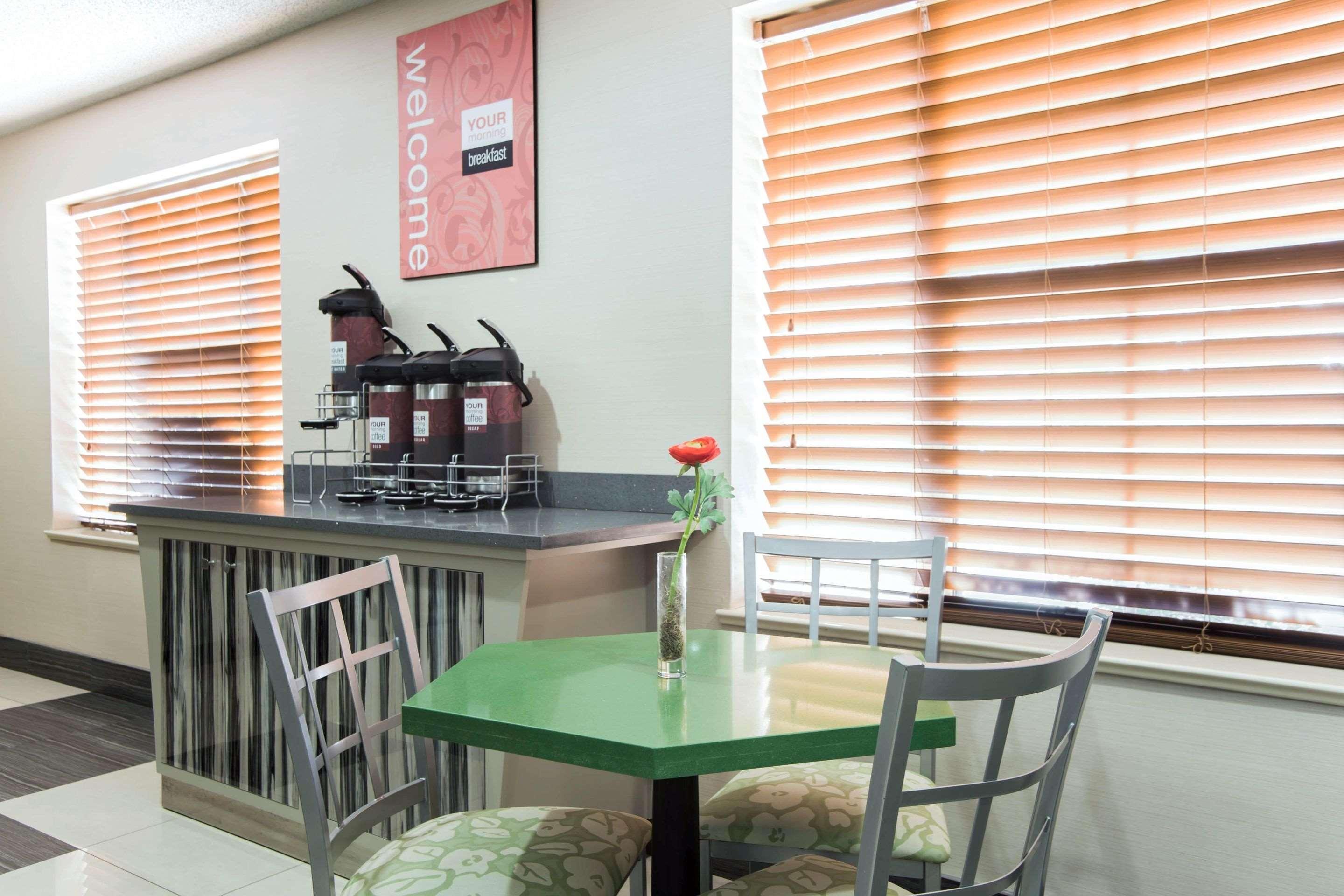 Comfort Suites Pineville - Ballantyne Area Zewnętrze zdjęcie