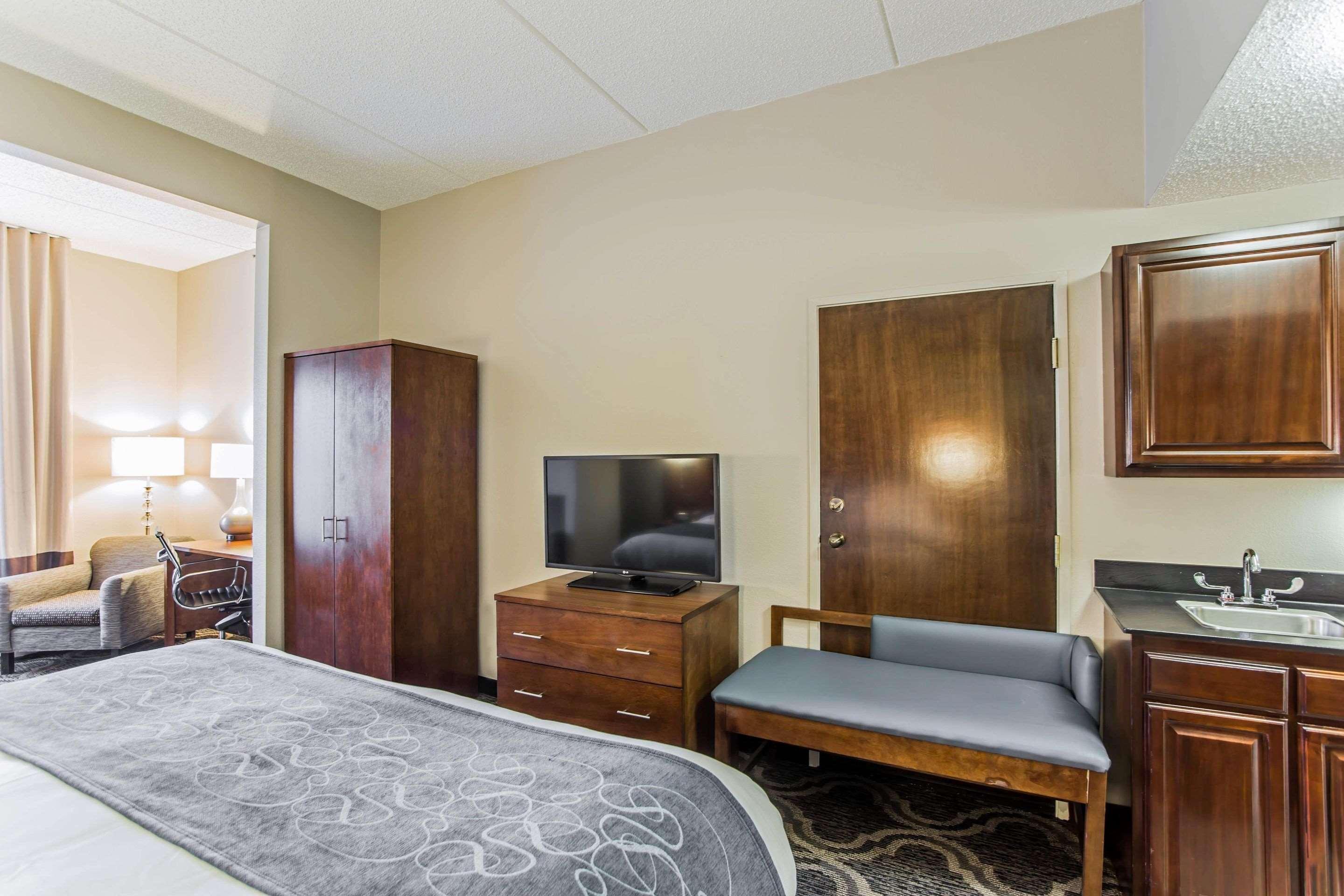 Comfort Suites Pineville - Ballantyne Area Charlotte Zewnętrze zdjęcie