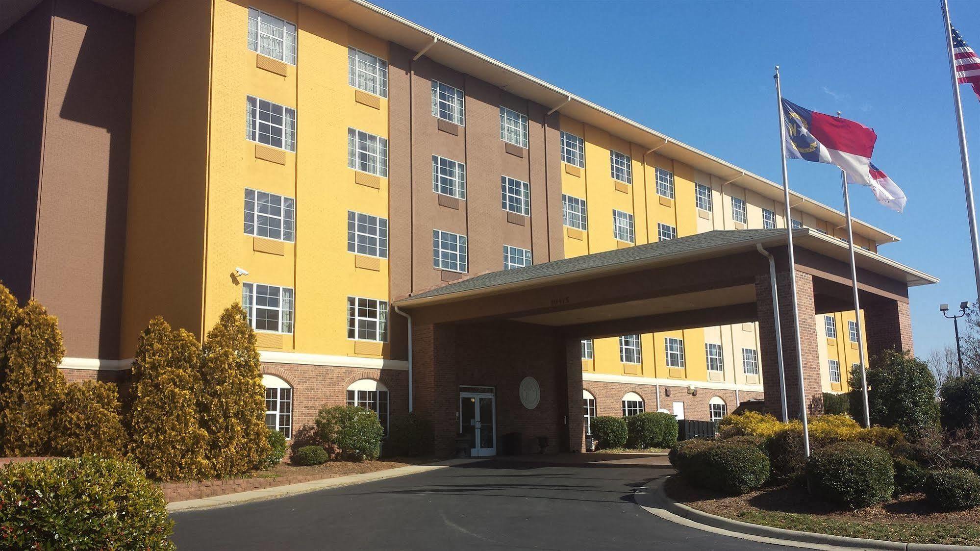 Comfort Suites Pineville - Ballantyne Area Charlotte Zewnętrze zdjęcie